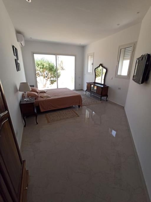 Вилла Vill La Reine Jerba Avec Piscine El Guecheine Экстерьер фото